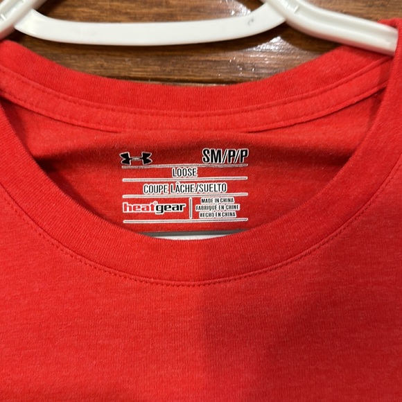 Under Armour t shirt men's small - red - Picture 2 of 3